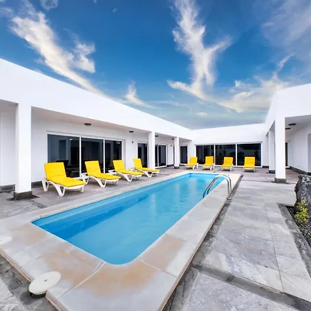 度假居 Casa Eden - Naturist Area, Private Pool And Bbq By Lanzarote 查德尔帕罗奥