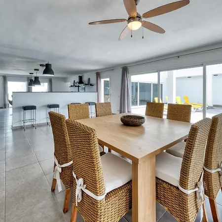 Casa Eden - Naturist Area, Private Pool And Bbq By Lanzarote *