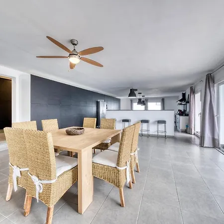 Casa Eden - Naturist Area, Private Pool And Bbq By Lanzarote *