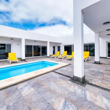 Casa Eden - Naturist Area, Private Pool And Bbq By Lanzarote Tatil Evi