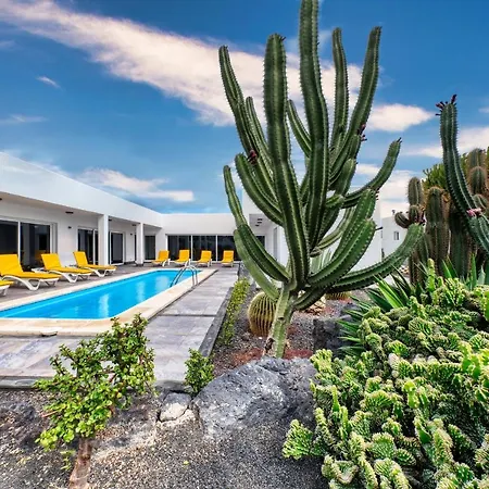 Casa Eden - Naturist Area, Private Pool And Bbq By Lanzarote Tatil Evi Charco del Palo
